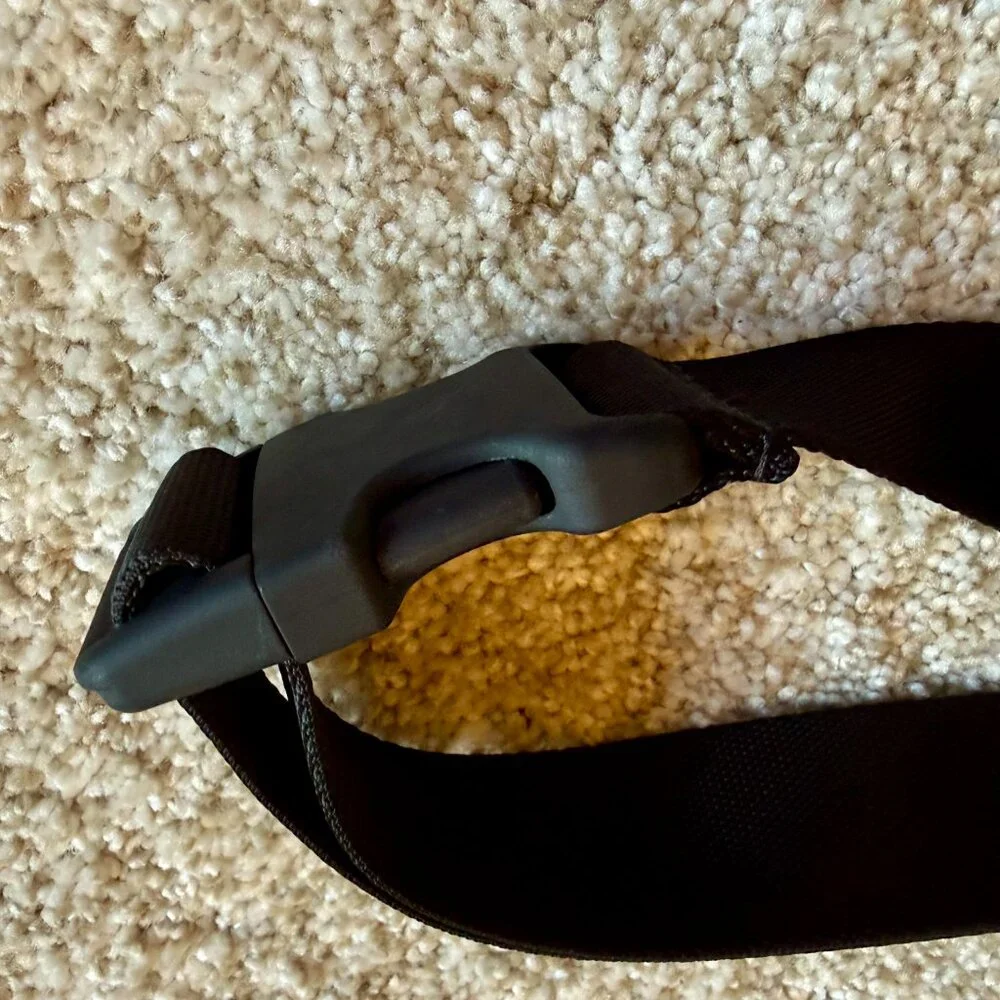 Lululemon mini bag